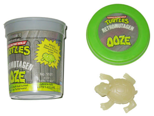 Retromutagen Ooze - Playmates Toys (Teenage Mutant Ninja Turtles) action figure collectible [Barcode 043377055310] - Main Image 4