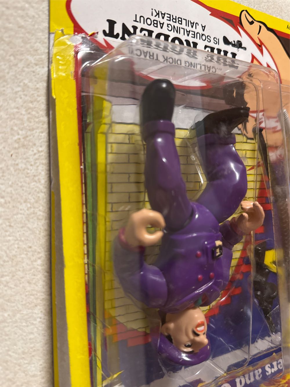 Dick Tracy - William ”The Rodent” Wilson - Playmates (Dick Tracy) action figure collectible [Barcode 043377057147] - Main Image 4