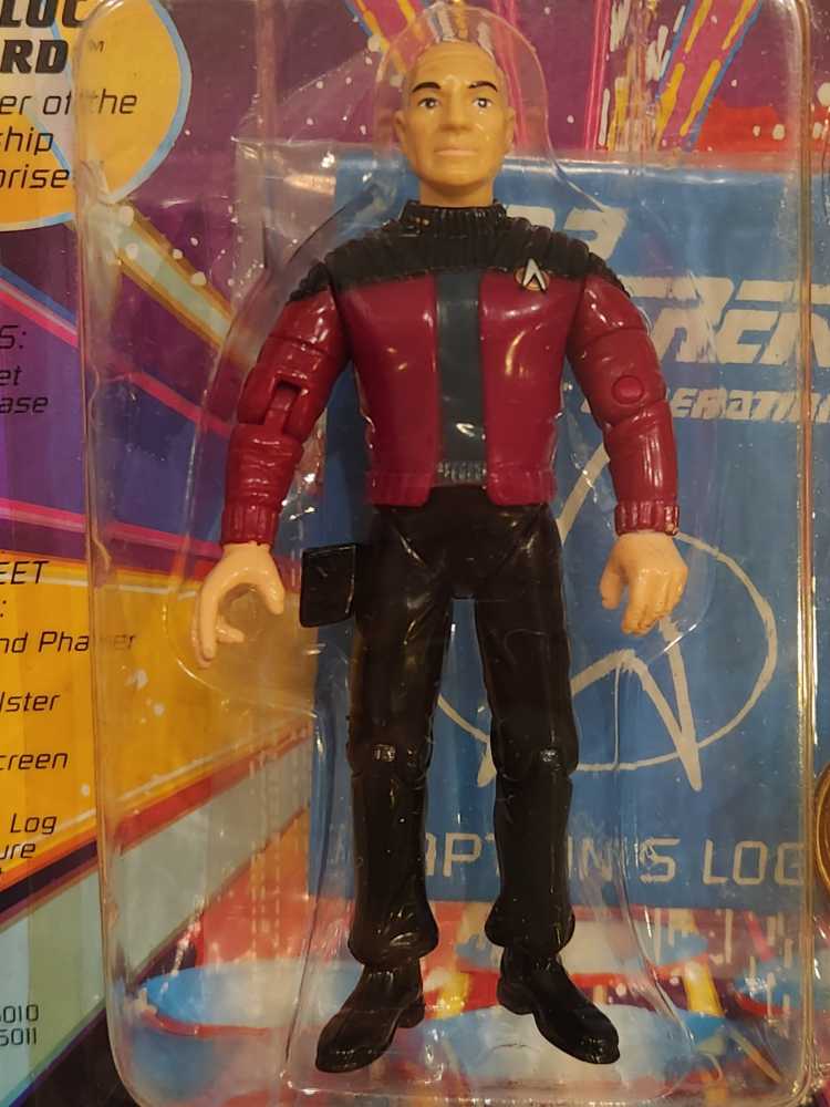 Star Trek TNG: Captain Jean-Luc Picard - Playmates (Star Trek: The Next Generation) action figure collectible [Barcode 043377060116] - Main Image 3