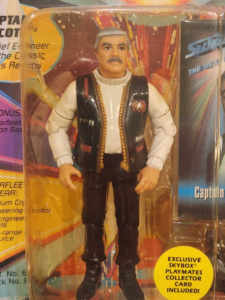 Montgomery Scott - Playmates (Star Trek - The Next Generation) action figure collectible [Barcode 043377060291] - Main Image 3