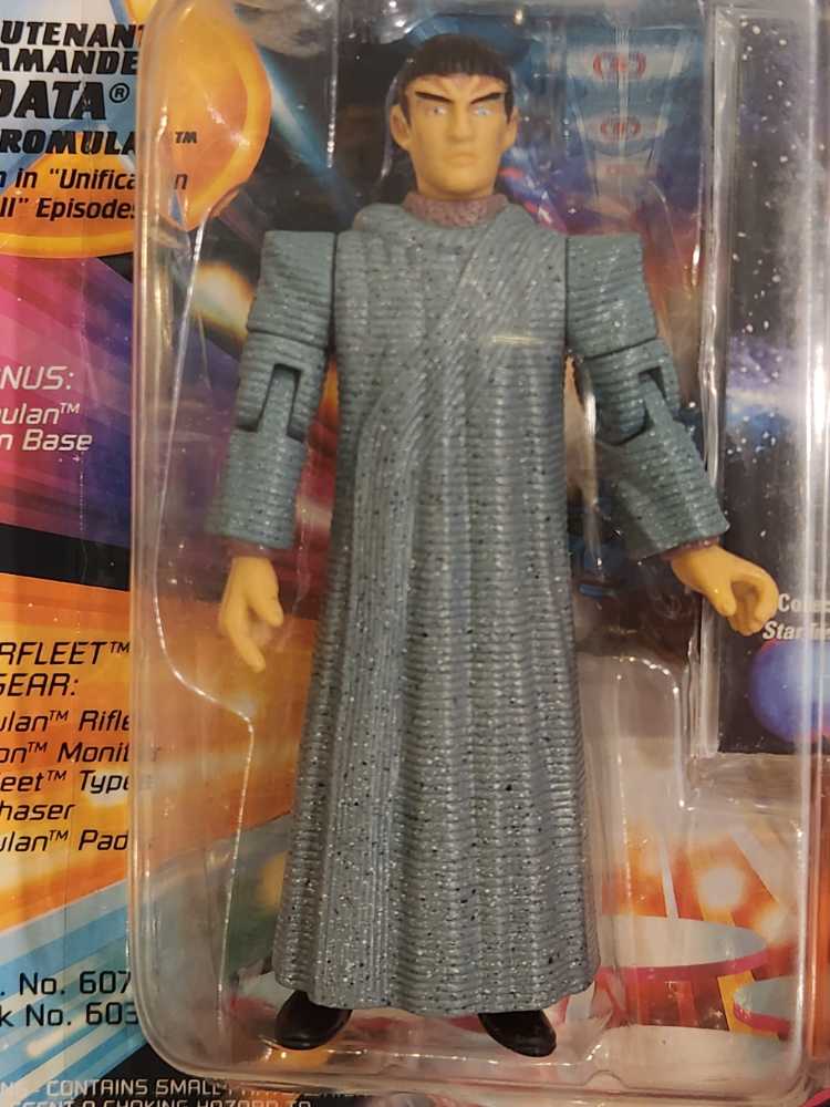 Star Trek TNG: Lieutenant Commander Data (Romulan) - Playmates Toys (Star Trek: The Next Generation) action figure collectible [Barcode 043377060314] - Main Image 3