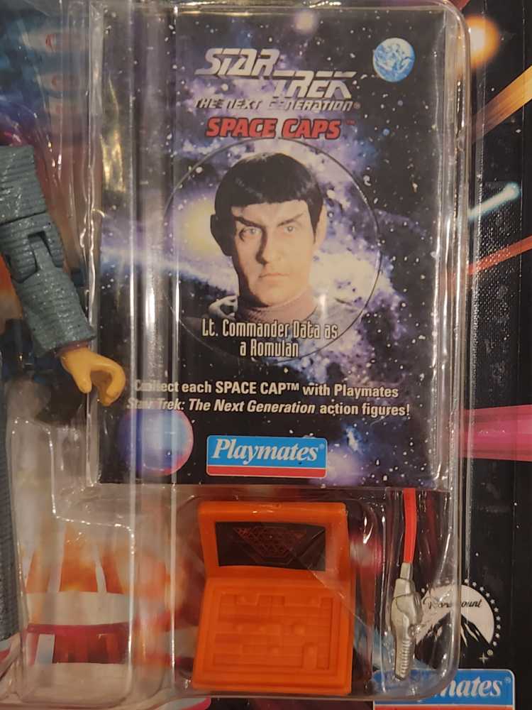 Star Trek TNG: Lieutenant Commander Data (Romulan) - Playmates Toys (Star Trek: The Next Generation) action figure collectible [Barcode 043377060314] - Main Image 4