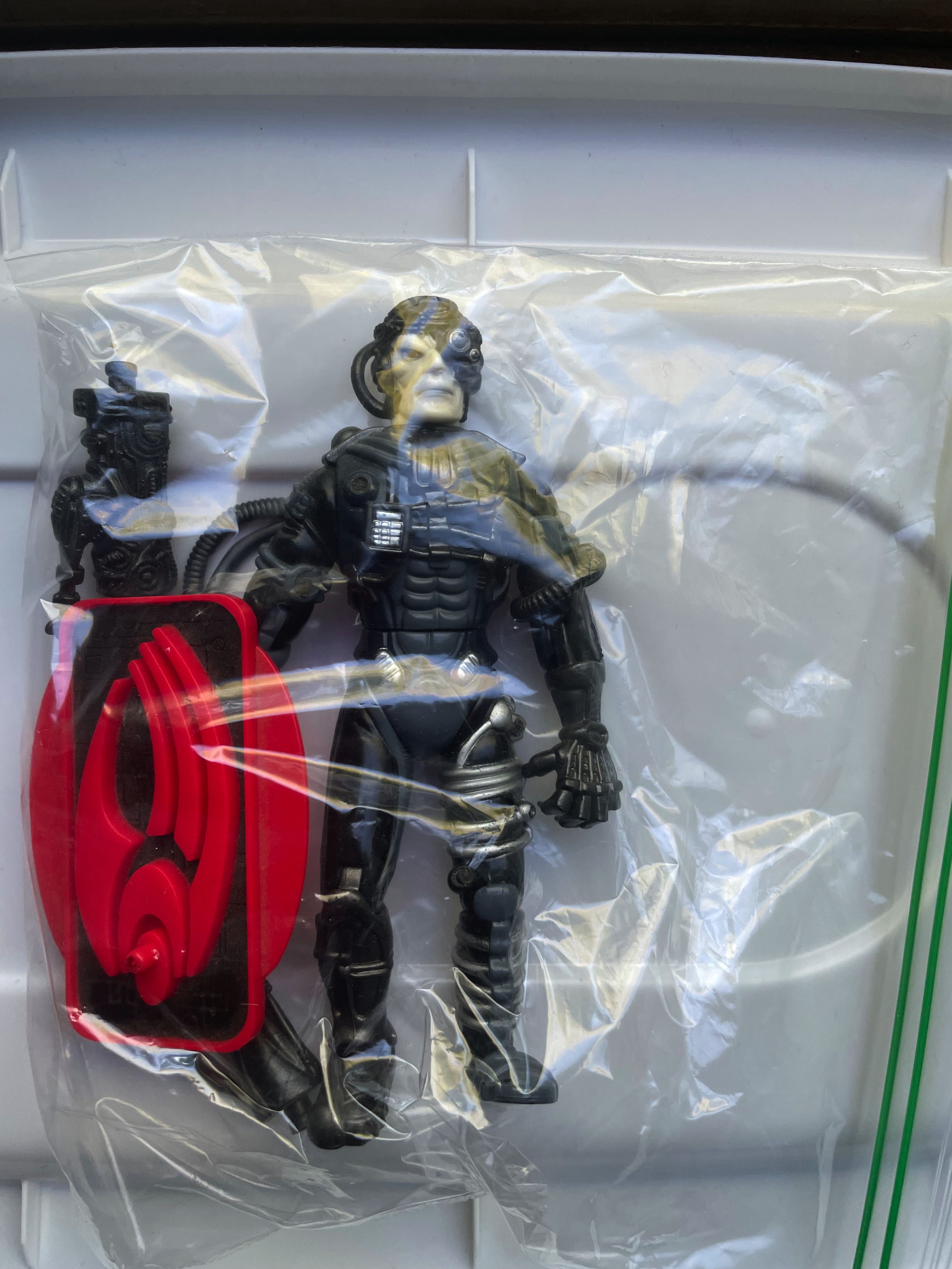 Locutus - Playmates (Star Trek - The Next Generation) action figure collectible [Barcode 043377060550] - Main Image 3