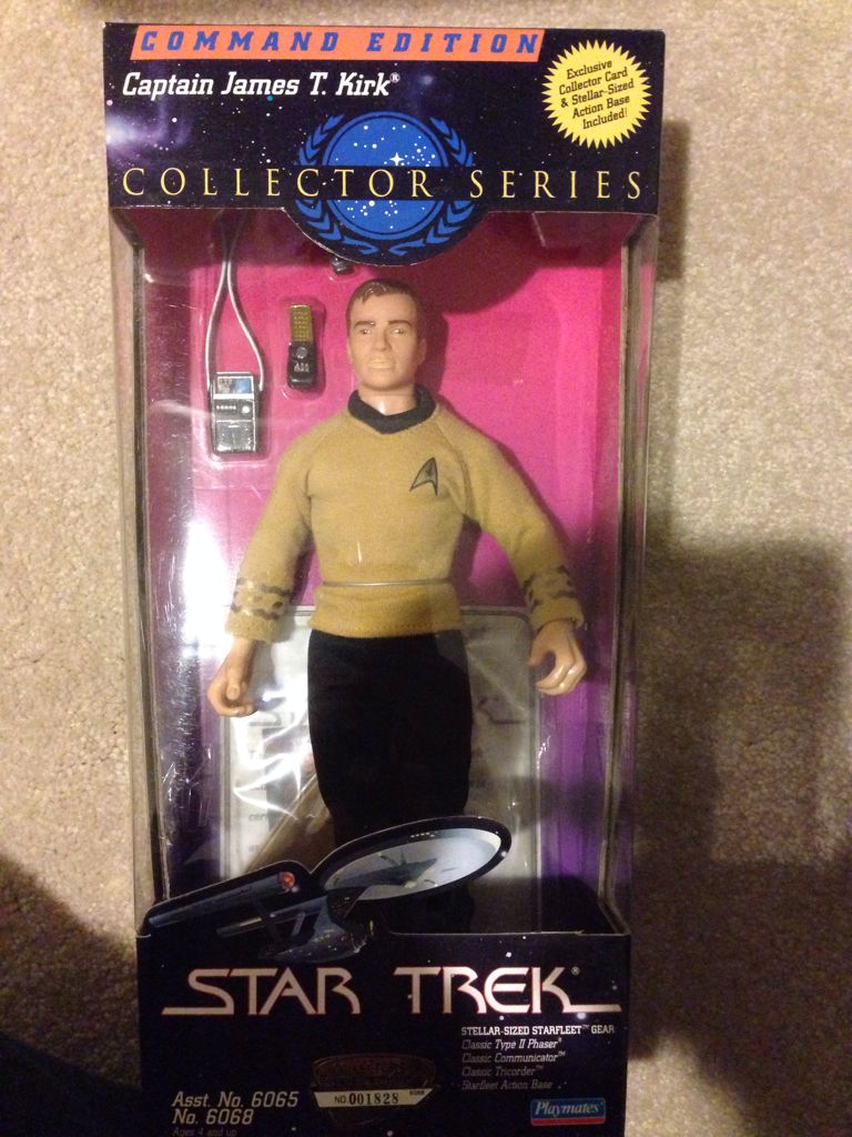 Captain James T. Kirk - Autographed - Playmates Toys (Star Trek) action figure collectible [Barcode 043377060680] - Main Image 2