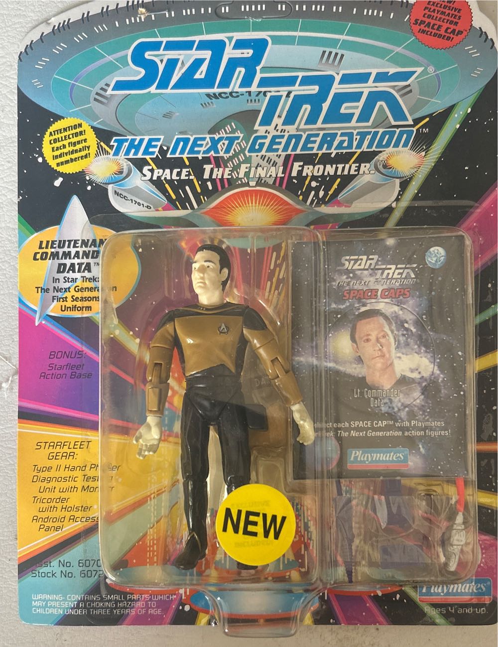 Lieutenant Commander Data - Playmates (Star Trek: The Next Generation) action figure collectible [Barcode 043377060727] - Main Image 3