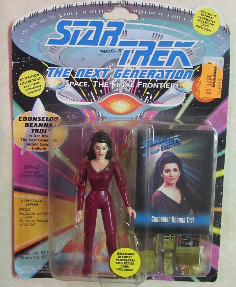 Star Trek TNG: Counselor Deanna Troi - Second Season Uniform - Playmates (Star Trek: The Next Generation) action figure collectible [Barcode 043377060765] - Main Image 2