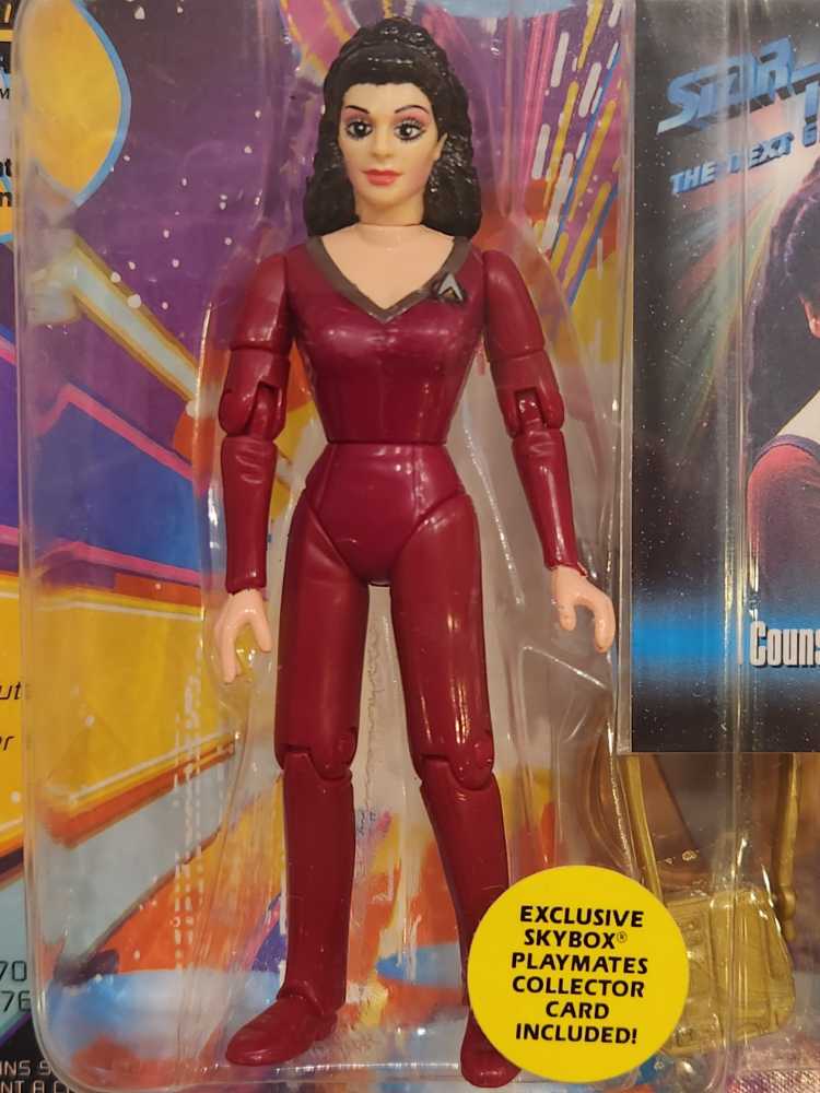 Star Trek TNG: Counselor Deanna Troi - Second Season Uniform - Playmates (Star Trek: The Next Generation) action figure collectible [Barcode 043377060765] - Main Image 3