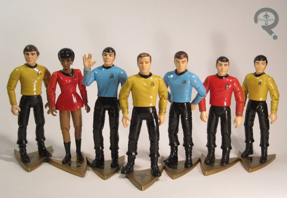 Playmates Toys Star Trek Original Series Crew Set - Playmates (Star Trek The Original Series) action figure collectible [Barcode 043377060901] - Main Image 3
