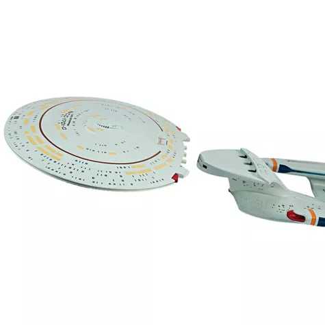 STARSHIP ENTERPRISE  - Playmates (The Next Generation) action figure collectible [Barcode 043377061021] - Main Image 4