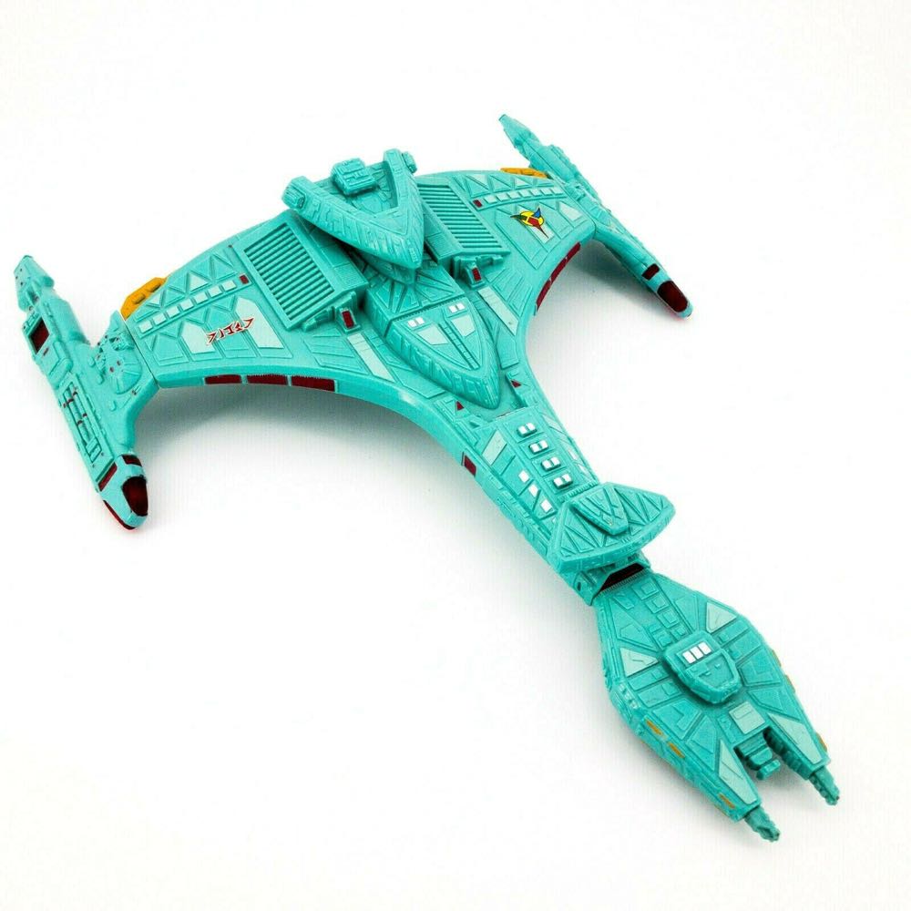 Klingon Attack Cruiser - Playmates (Star Trek: The Next Generation) action figure collectible [Barcode 043377061557] - Main Image 2