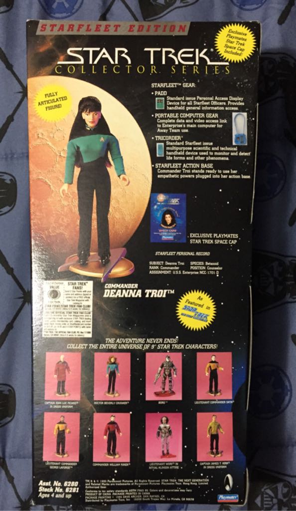 Commander Deanna Troi - Playmates Toys (Star Trek Collector Series) action figure collectible [Barcode 043377062813] - Main Image 2