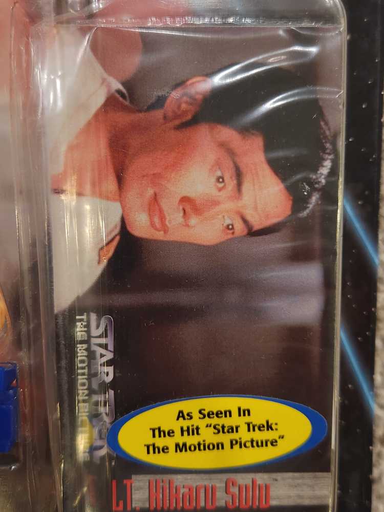 Lieutenant Sulu - Playmates (Star Trek: Classics) action figure collectible [Barcode 043377064541] - Main Image 4