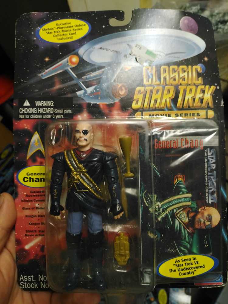 General Chang - Playmates (Star Trek: Classics) action figure collectible [Barcode 043377064589] - Main Image 3