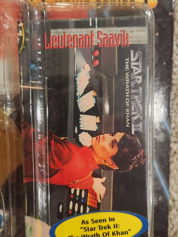 Lieutenant Saavik - Playmates (Star Trek: Classics) action figure collectible [Barcode 043377064602] - Main Image 4