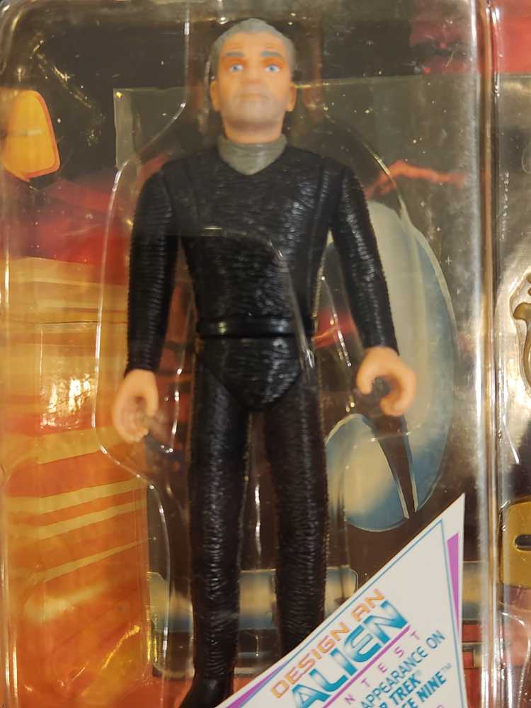 Dr. Soran - Playmates (Star Trek: Generations) action figure collectible [Barcode 043377069256] - Main Image 3