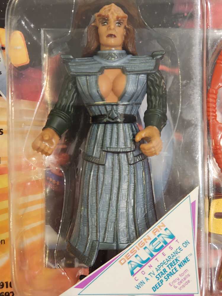 Lursa - Playmates (Star Trek: Generations) action figure collectible [Barcode 043377069294] - Main Image 3
