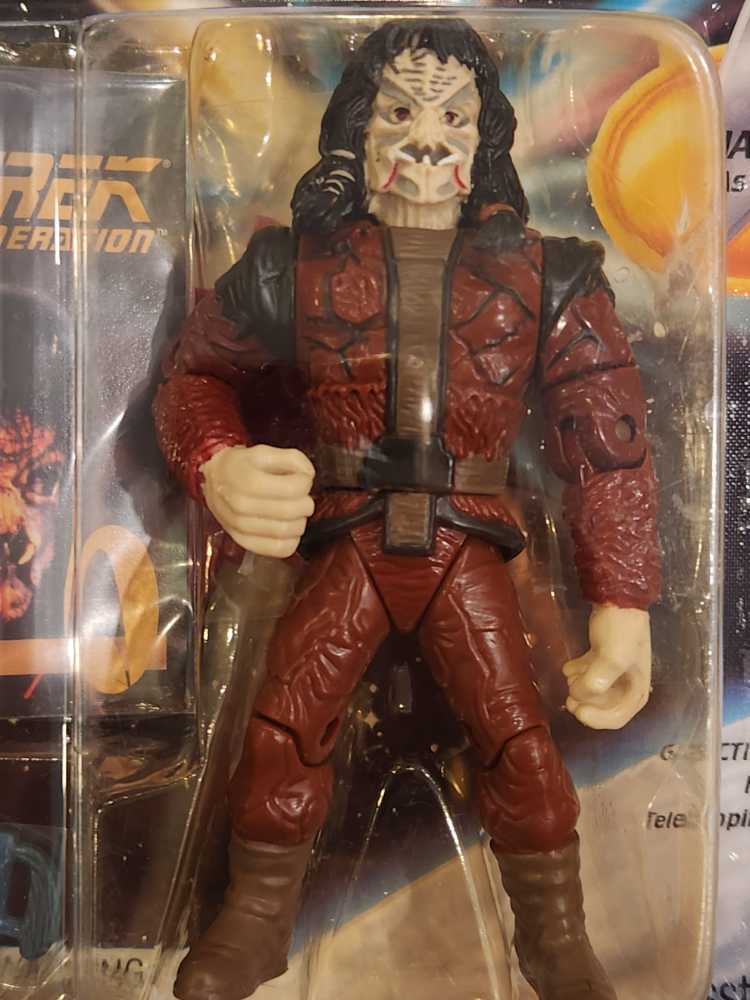 The Nausicaan - Playmates (Star Trek: The Next Generation) action figure collectible [Barcode 043377069690] - Main Image 3