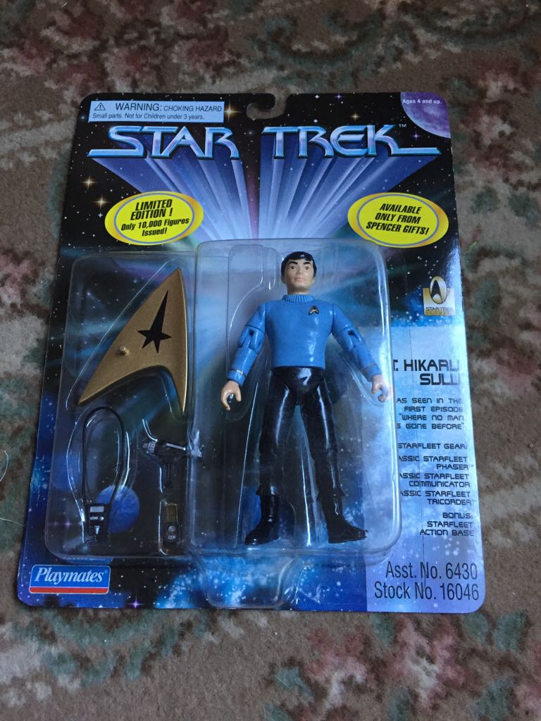 Star Trek - Security Officer Neelix - Spencer’s Exclusive