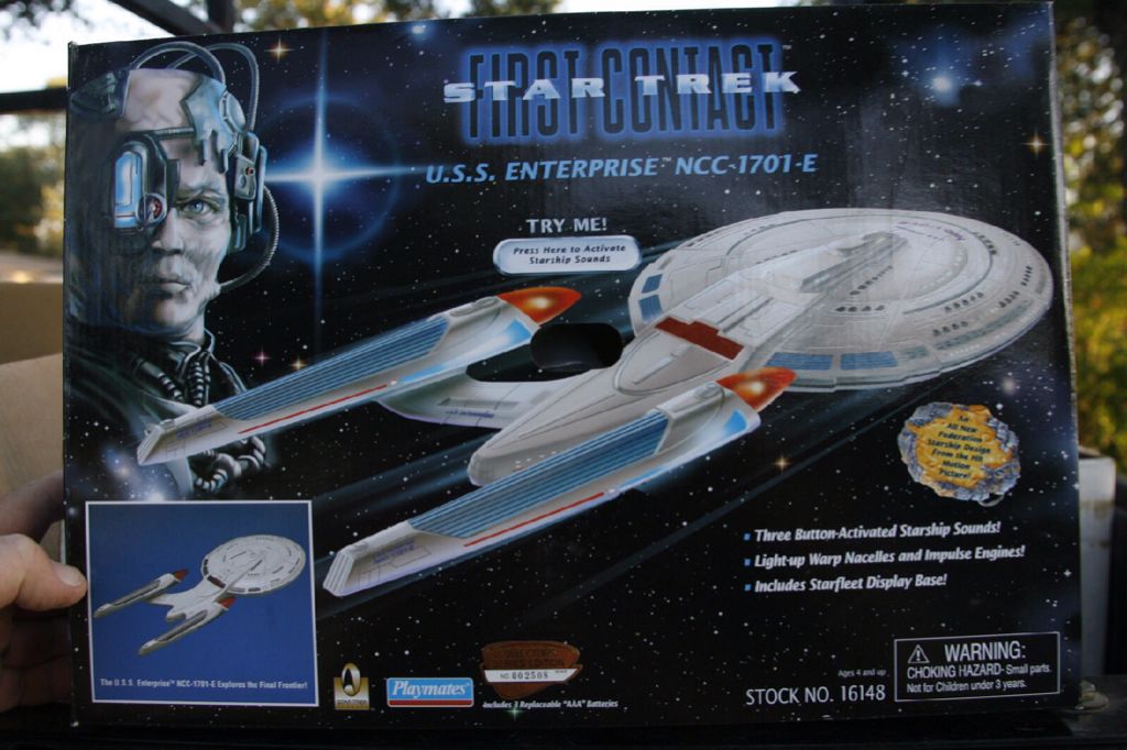 Star Trek First Contact U.S.S. Enterprise NCC 1701-E - Playmates Toys (Star Trek First Contact) action figure collectible [Barcode 043377161486] - Main Image 2