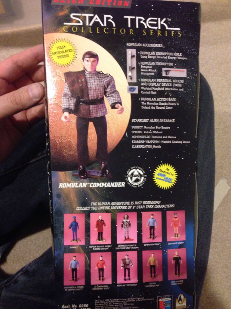 Star Trek 9”: Romulan Commander - Playmates Toys (Star Trek TOS) action figure collectible [Barcode 043377161813] - Main Image 2