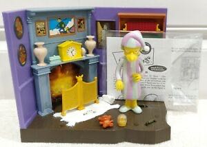 The Simpsons - WOS - Burns Manor With PJ Mr.Burns - Playmates (The Simpsons) action figure collectible [Barcode 043377406655] - Main Image 2