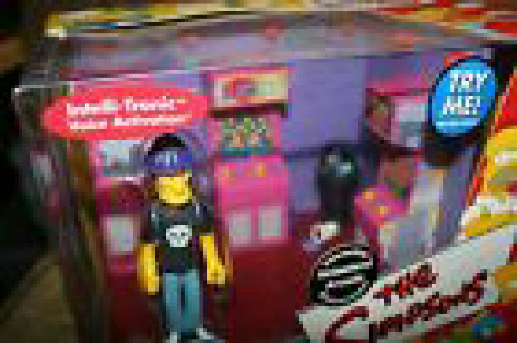 The Simpsons: Noiseland Arcade - Playmates (The Simpsons) action figure collectible [Barcode 043377406747] - Main Image 1
