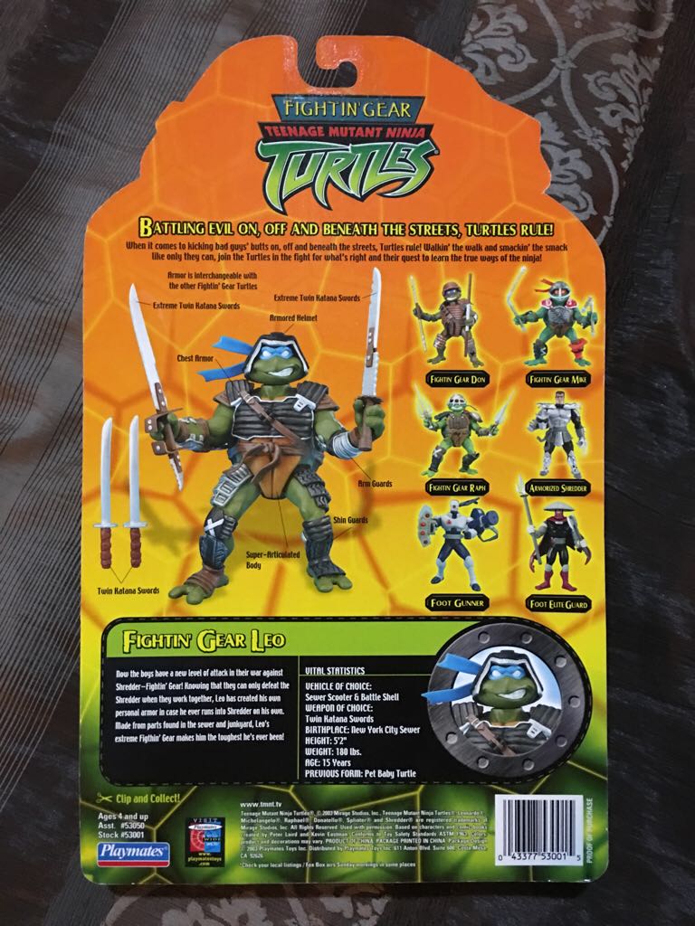Fightin’ Gear Leo - Playmates Toys (Teenage Mutant Ninja Turtles (2002)) action figure collectible [Barcode 043377530015] - Main Image 2