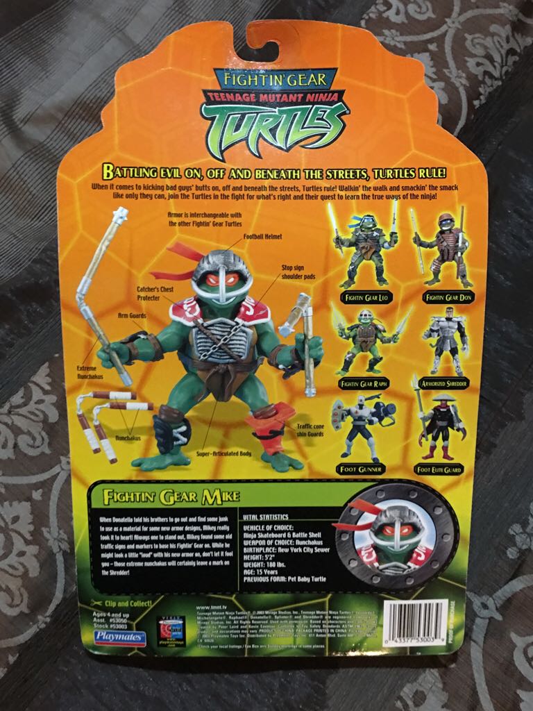 Fighting Gear Mike - Playmates Toys (Teenage Mutant Ninja Turtles (2002)) action figure collectible [Barcode 043377530039] - Main Image 2