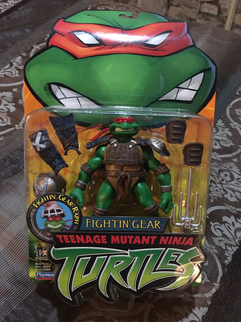Fighting Gear Raph - Playmates Toys (Teenage Mutant Ninja Turtles (2002)) action figure collectible [Barcode 043377530046] - Main Image 1