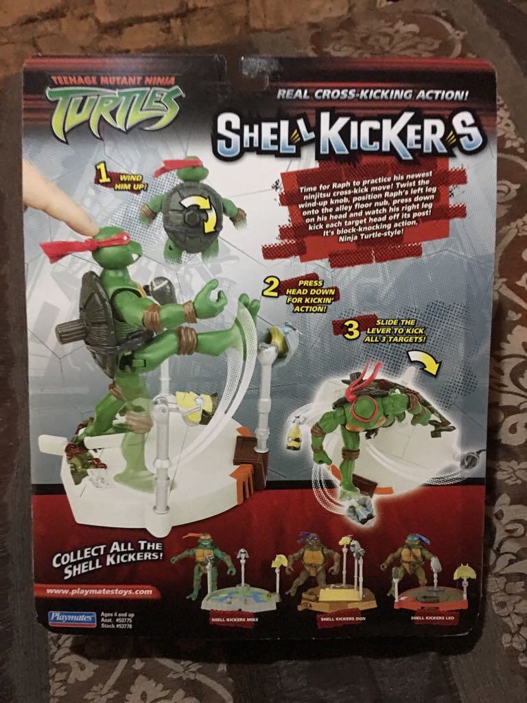 Shell Kickers Raph - Playmates Toys (Teenage Mutant Ninja Turtles Shell Kickers) action figure collectible [Barcode 043377537786] - Main Image 2