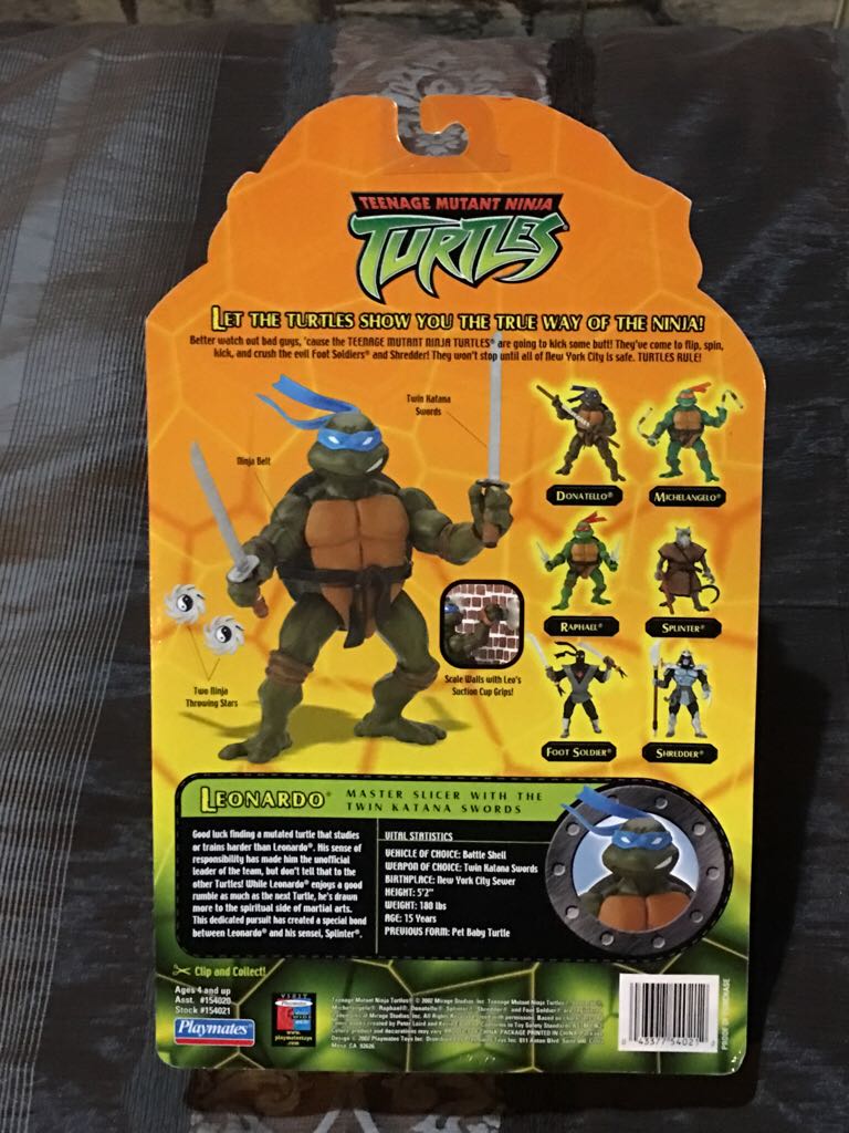 TMNT Leonardo - Playmates (Teenage Mutant Ninja Turtles (2002)) action figure collectible [Barcode 043377540212] - Main Image 2
