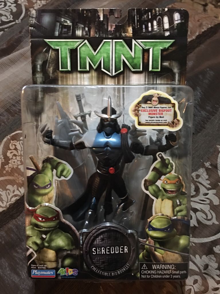 Shredder - Playmates Toys (TMNT CG Movie) action figure collectible [Barcode 043377551751] - Main Image 1
