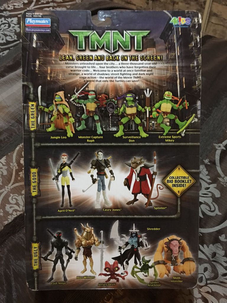 Shredder - Playmates Toys (TMNT CG Movie) action figure collectible [Barcode 043377551751] - Main Image 2