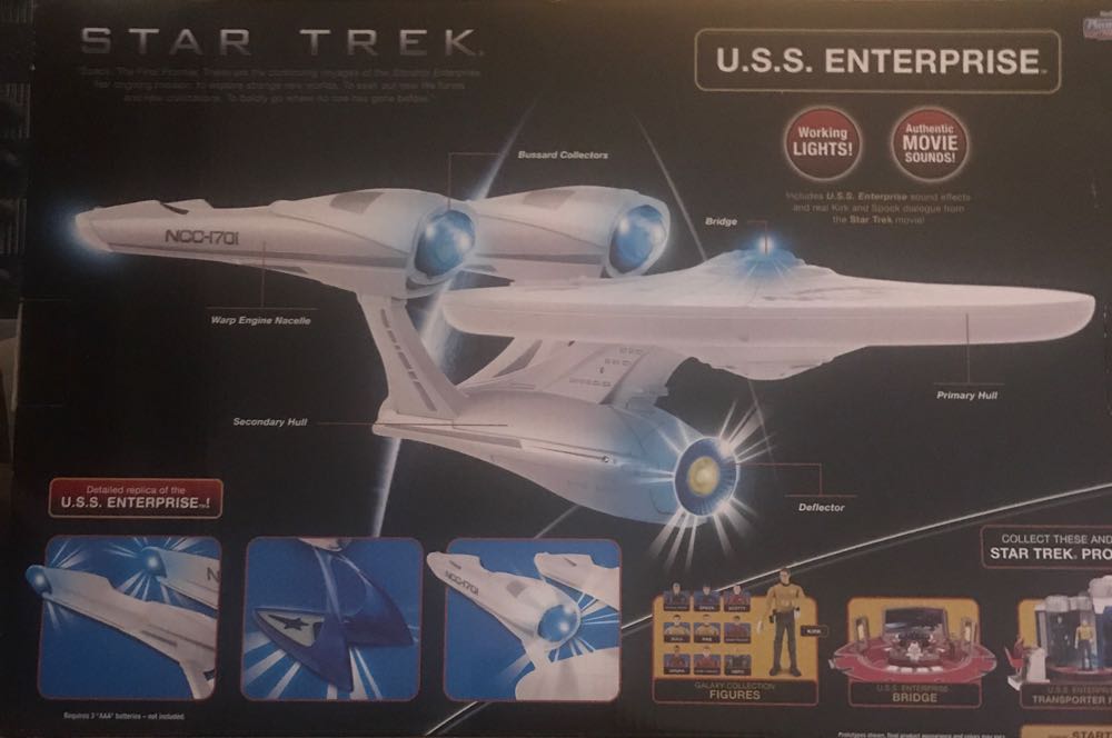 Star Trek - U.S.S. Enterprise Playmates (2009 Movie) - Playmates (Star Trek (2009)) action figure collectible [Barcode 043377619314] - Main Image 2