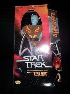 Star Trek 12”: Andorian Ambassador Shras - Playmates Toys (Star Trek TOS) action figure collectible [Barcode 043377650515] - Main Image 2