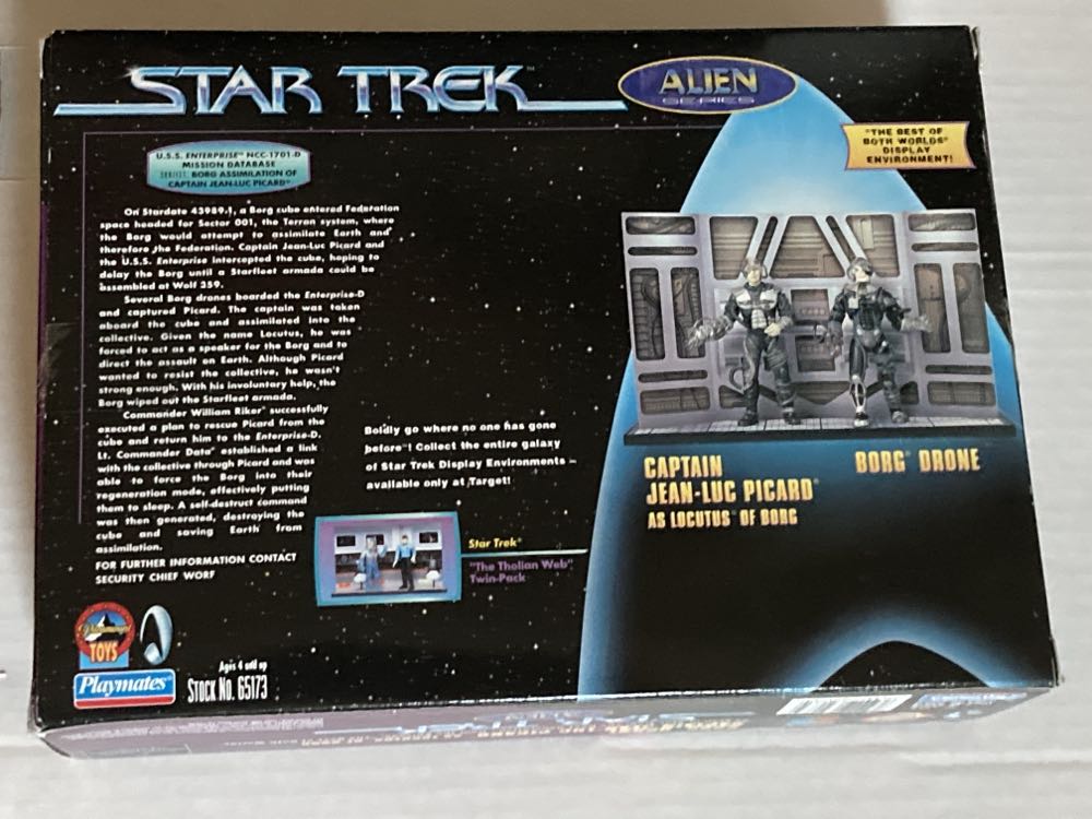 Borg Drone and Captain Jean-Luc Picard As Lucutus Of Borg - Star Trek:  The Next Generation - Playmates (Star Trek: The Next Generation) action figure collectible [Barcode 043377651734] - Main Image 2