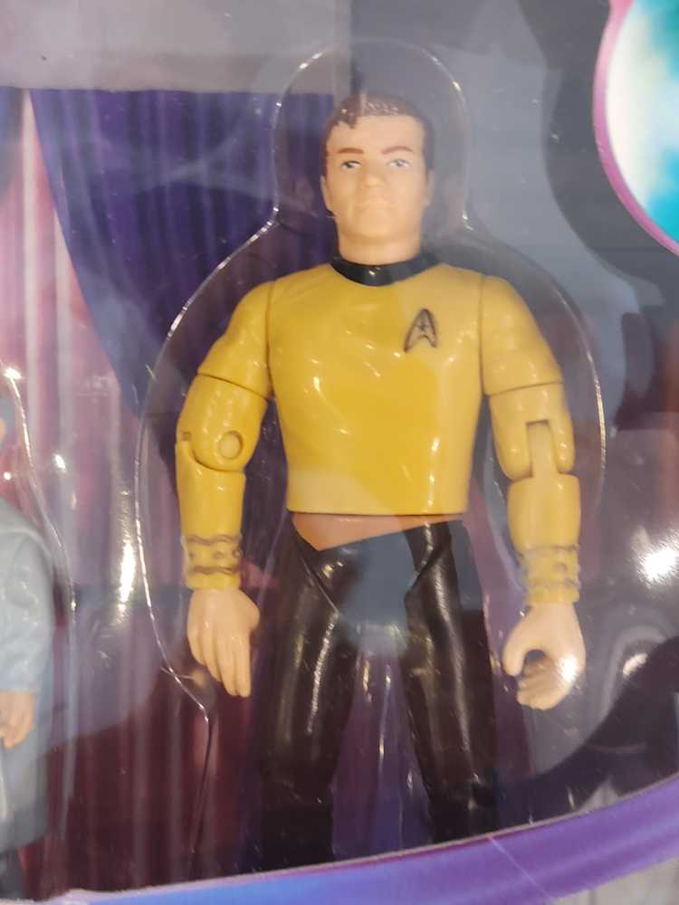 Captain James Kirk With Balok And Balok’s Puppet - Playmates (Star Trek TOS) action figure collectible [Barcode 043377651826] - Main Image 4