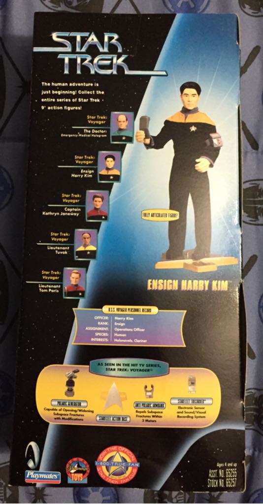 Star Trek Voyager Ensign Harry Kim (Target Exclusive) - Playmates Toys (Star Trek Voyager) action figure collectible [Barcode 043377652571] - Main Image 2