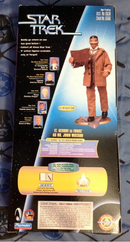 LT. GEORDI LA FORGE as DR. JOHN WATSON - Playmates Toys (Science Fiction) action figure collectible [Barcode 043377656067] - Main Image 2