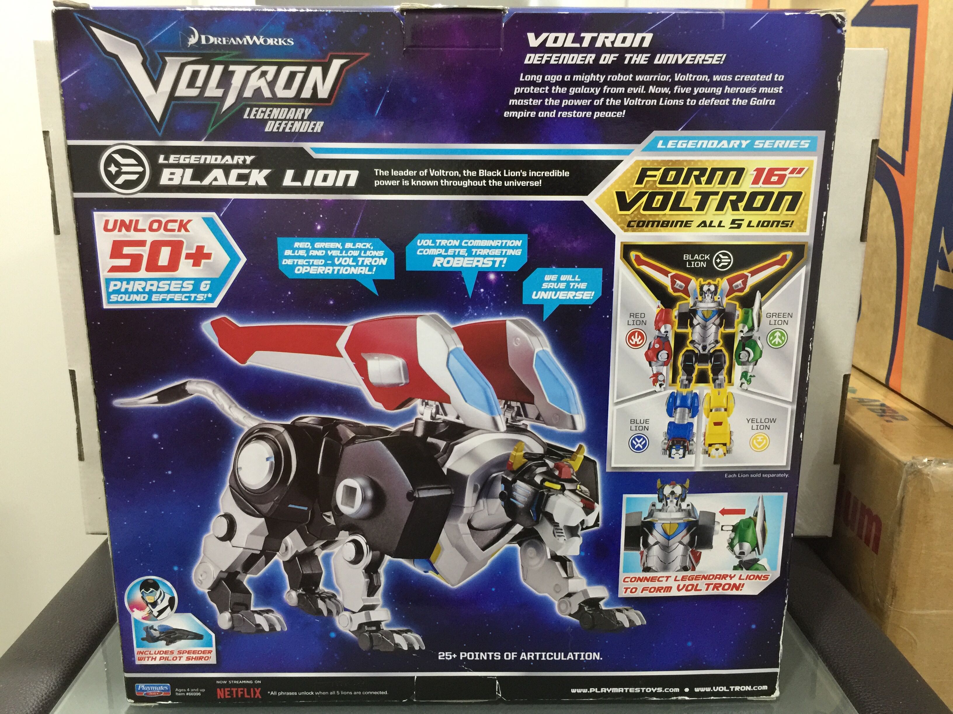 Voltron Legendary Defender Black Lion - Playmates (Voltron) action figure collectible [Barcode 043377669968] - Main Image 3