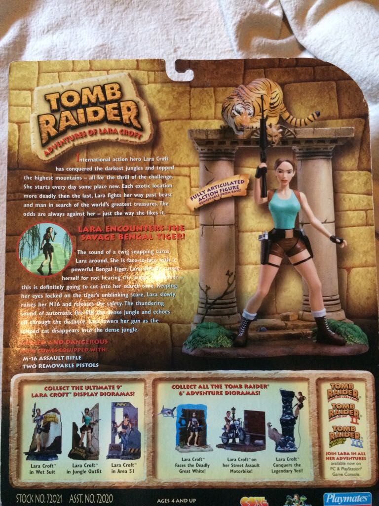 Lara Croft - Playmates (Girls) action figure collectible [Barcode 043377720218] - Main Image 2