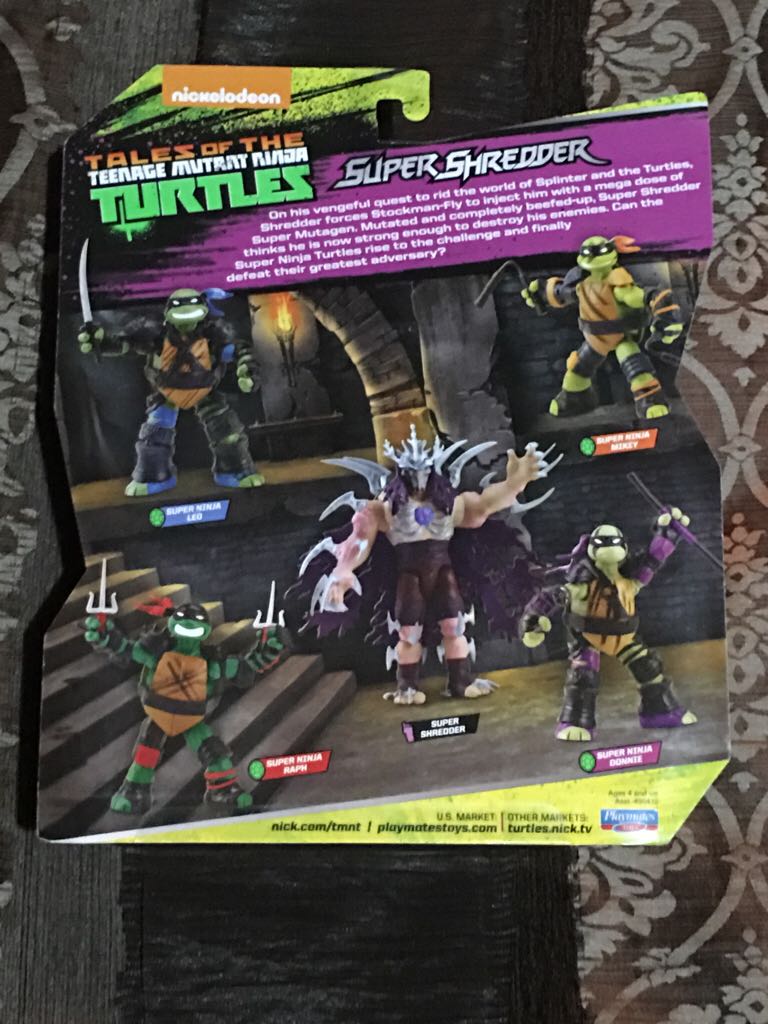 Super Shredder - Playmates Toys (Teenage Mutant Ninja Turtles: 2012) action figure collectible [Barcode 043377904151] - Main Image 2
