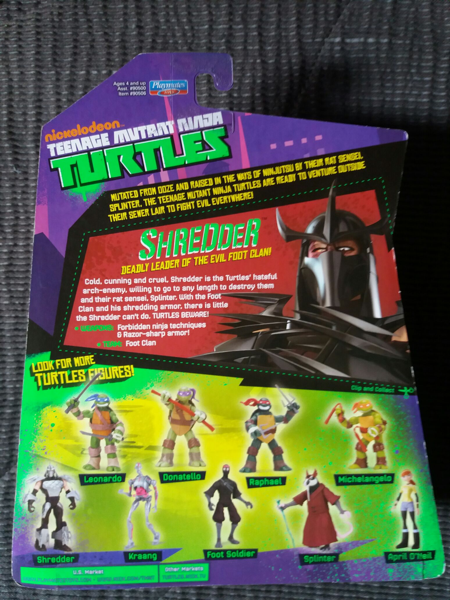 Shredder - Playmates (Teenage Mutant Ninja Turtles: 2012) action figure collectible [Barcode 043377905066] - Main Image 2