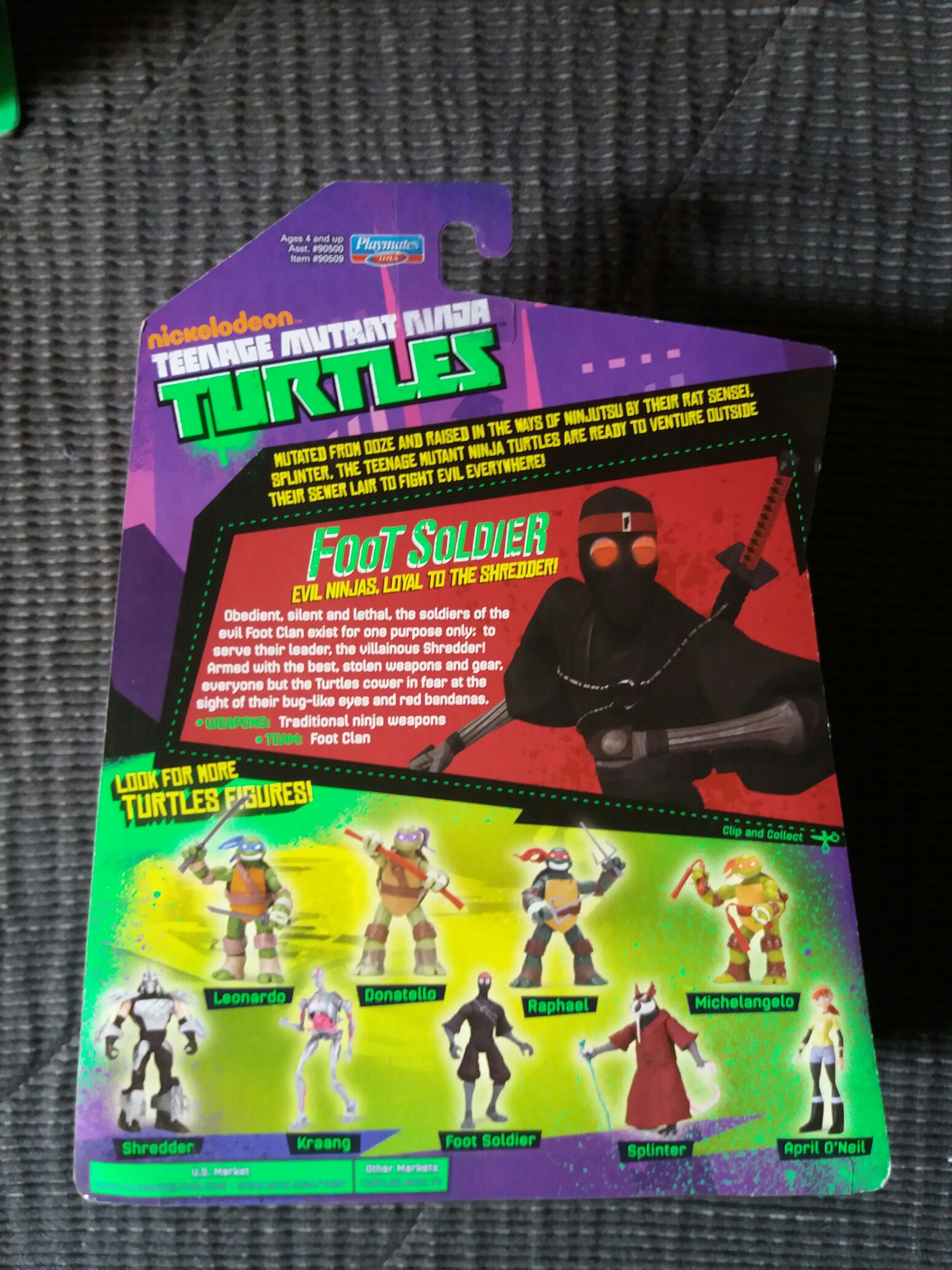 Foot Soldier - Playmates (Teenage Mutant Ninja Turtles: 2012) action figure collectible [Barcode 043377905097] - Main Image 2