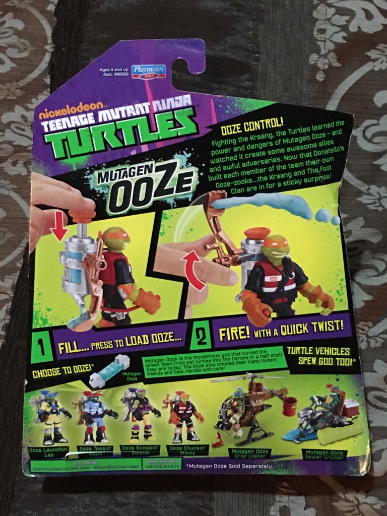 Ooze Scoopin’ Donnie - Playmates Toys (Nickelodeon TMNT) action figure collectible [Barcode 043377905387] - Main Image 2