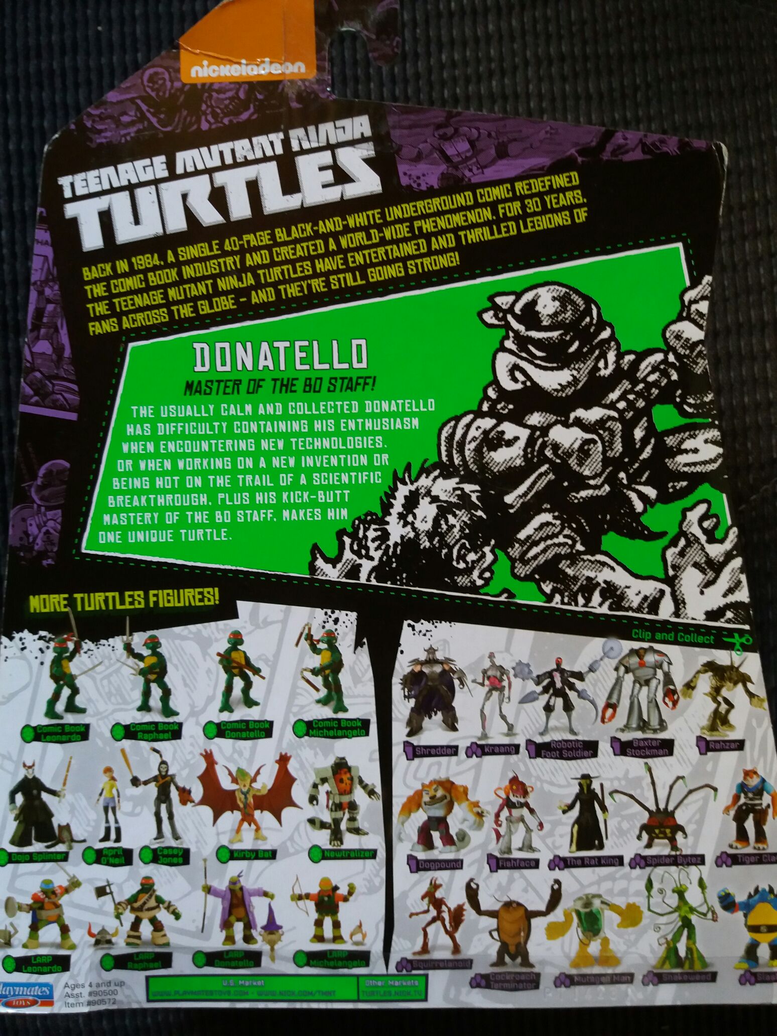 Comic Book Donatello - Playmates (Teenage Mutant Ninja Turtles: 2012) action figure collectible [Barcode 043377905721] - Main Image 2