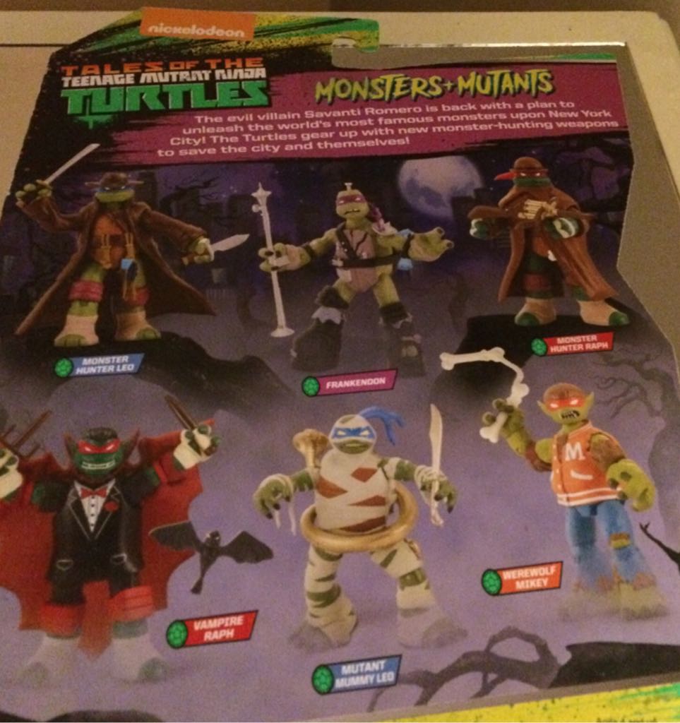 Tales Of The TMNT - Mutant Mummy Leo - Playmates (TMNT) action figure collectible [Barcode 043377906933] - Main Image 2