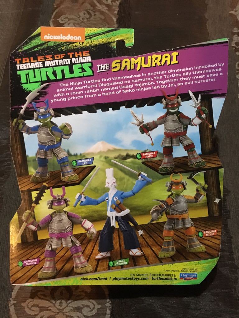 Samurai Mikey - Playmates Toys (Teenage Mutant Ninja Turtles: 2012) action figure collectible [Barcode 043377906988] - Main Image 2