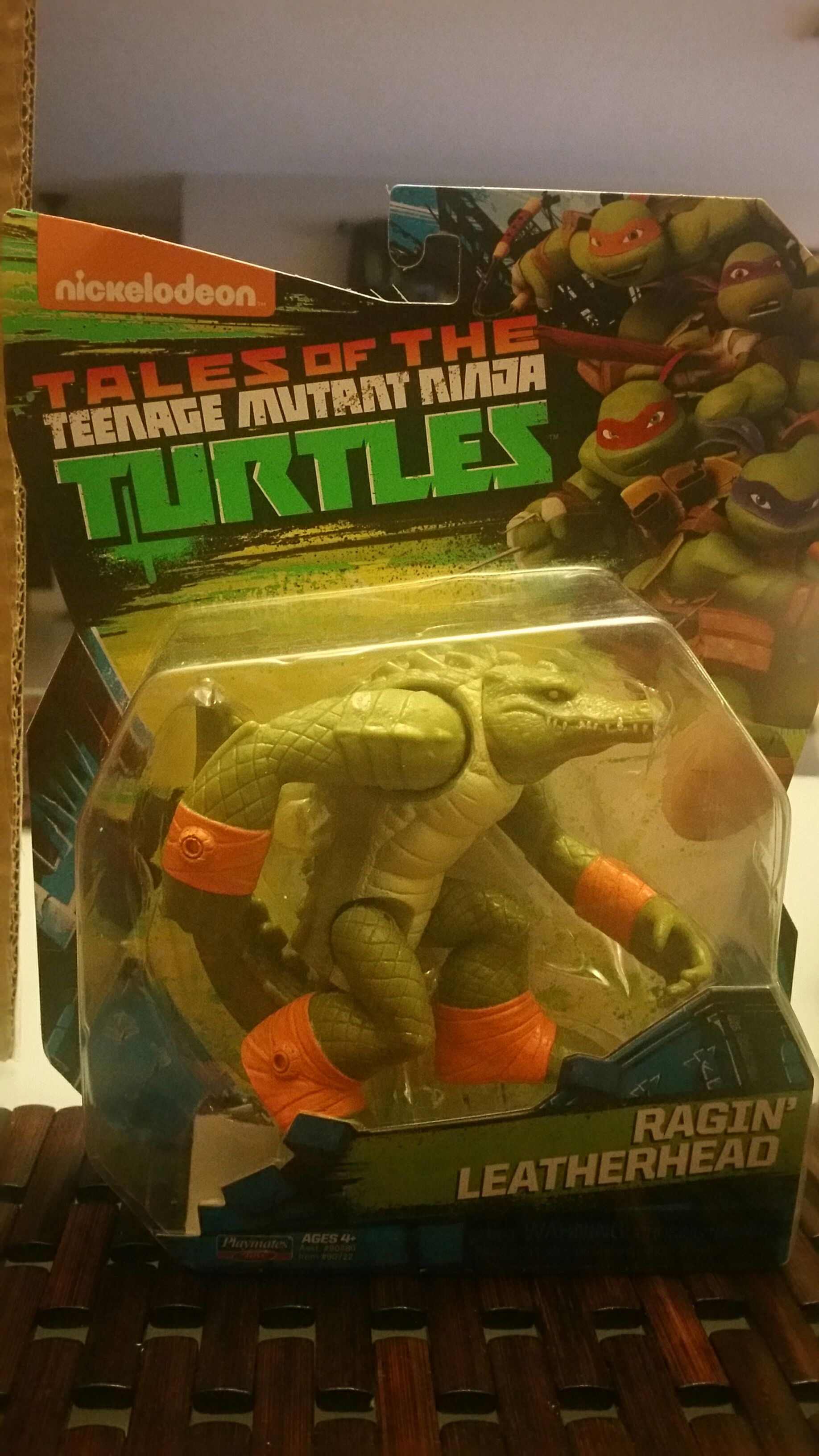 nickelodeon tmnt ragin leatherhead - Playmates Toys action figure collectible [Barcode 043377907220] - Main Image 1