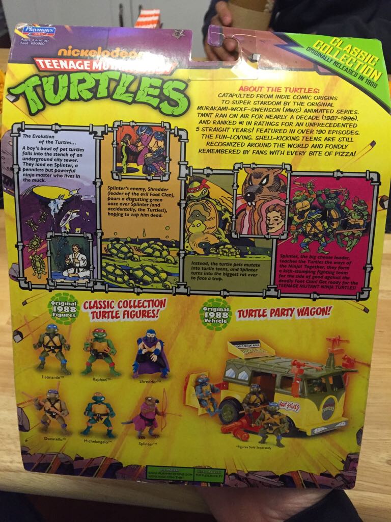 Bebop - Playmates Toys (TMNT: Nickelodeon Reissue) action figure collectible [Barcode 043377909095] - Main Image 2